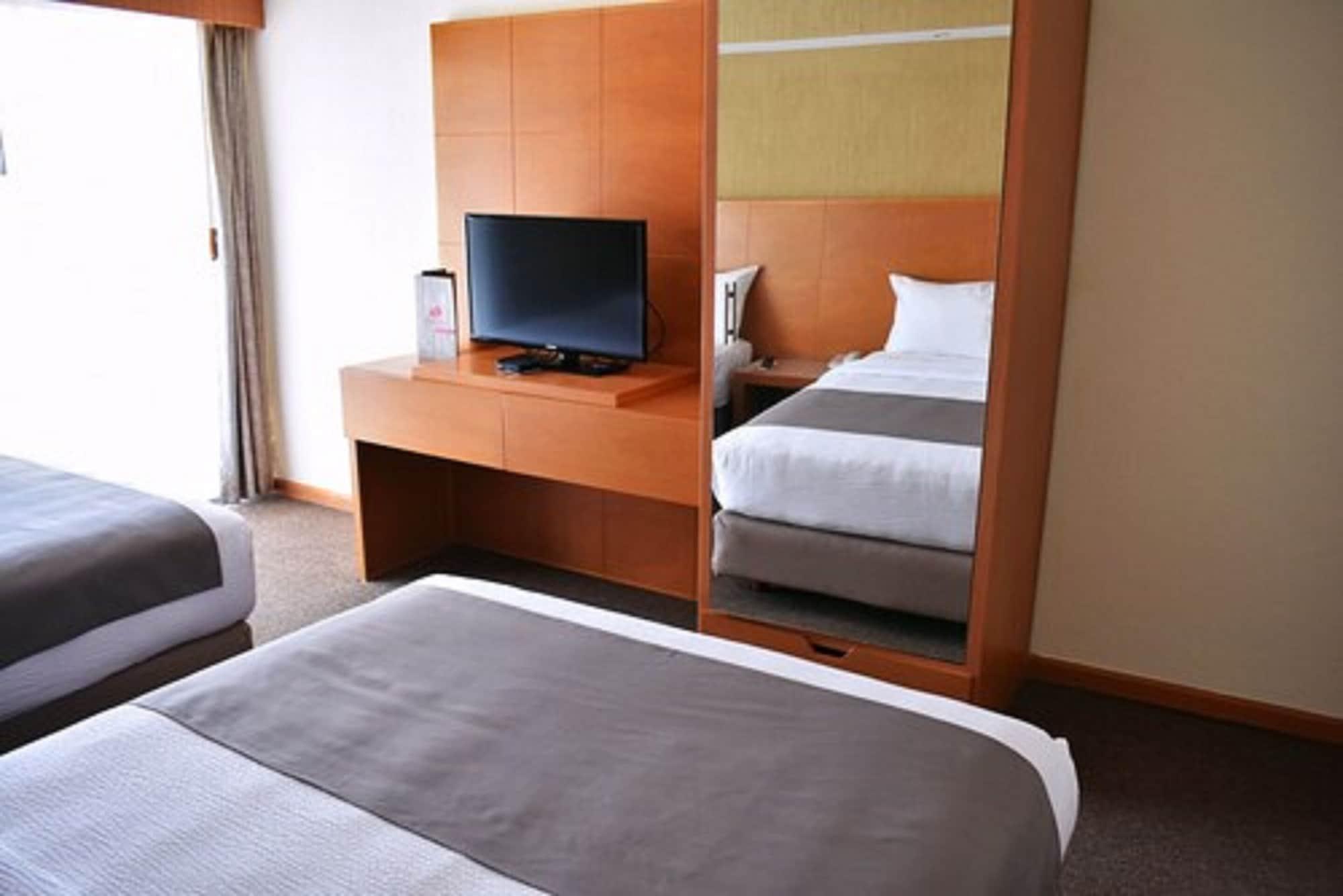 La Posada Hotel Y Suites سان لويس بوتوسي المظهر الخارجي الصورة