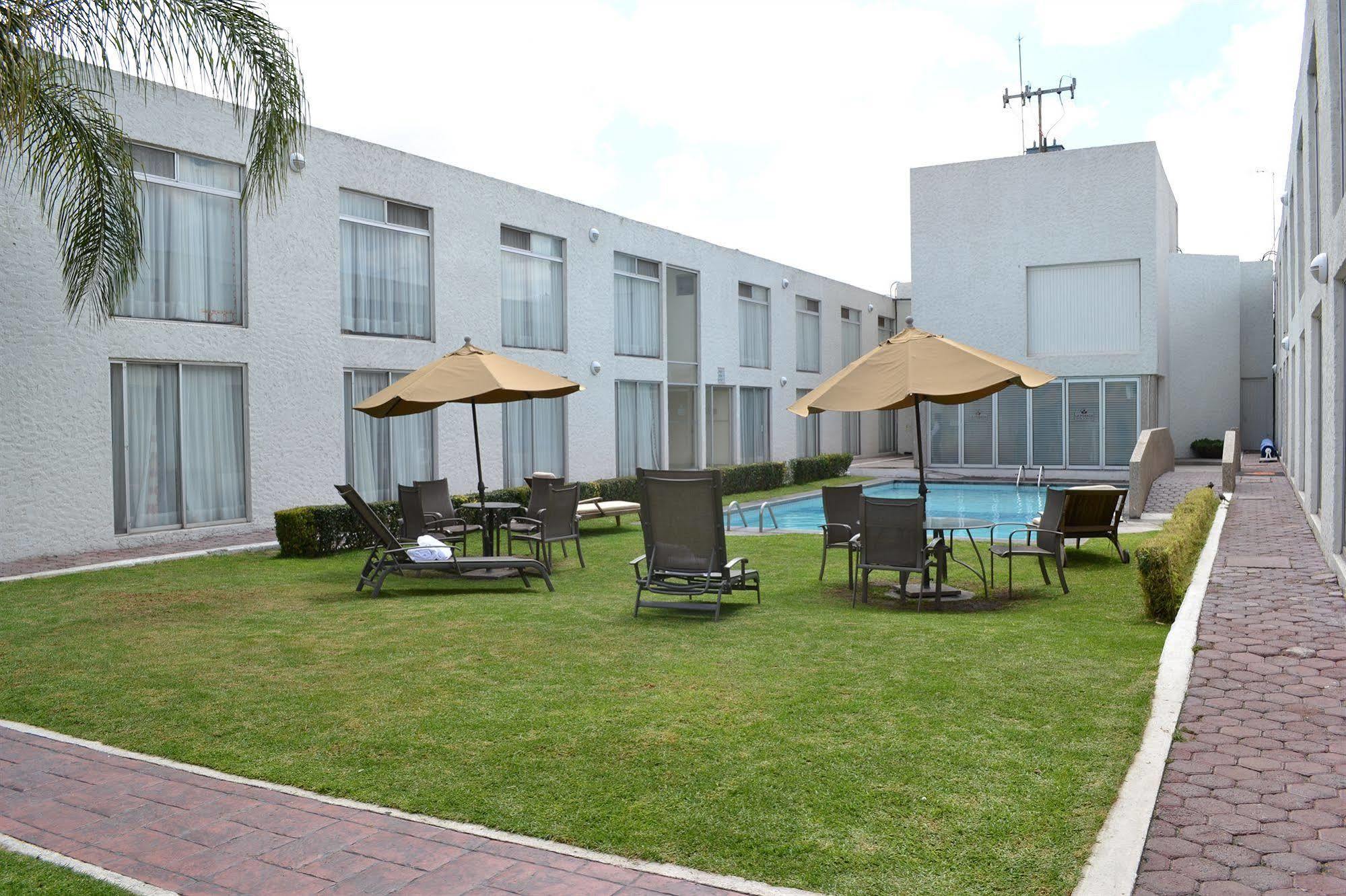 La Posada Hotel Y Suites سان لويس بوتوسي المظهر الخارجي الصورة